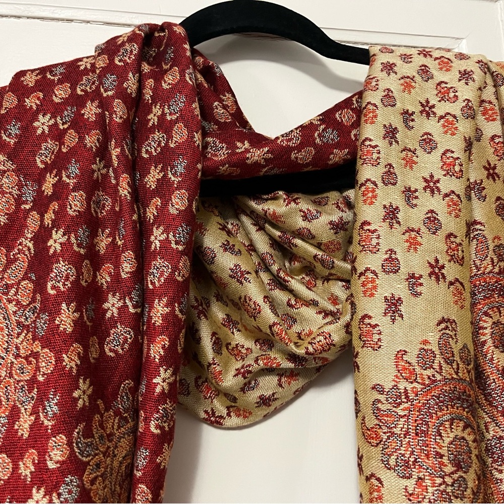 Reversible Red and Gold Paisley Pashmina Scarf